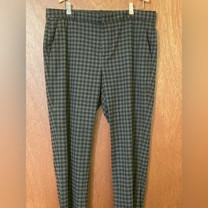 Banana Republic Ryan Black and Gray Checkered Pant